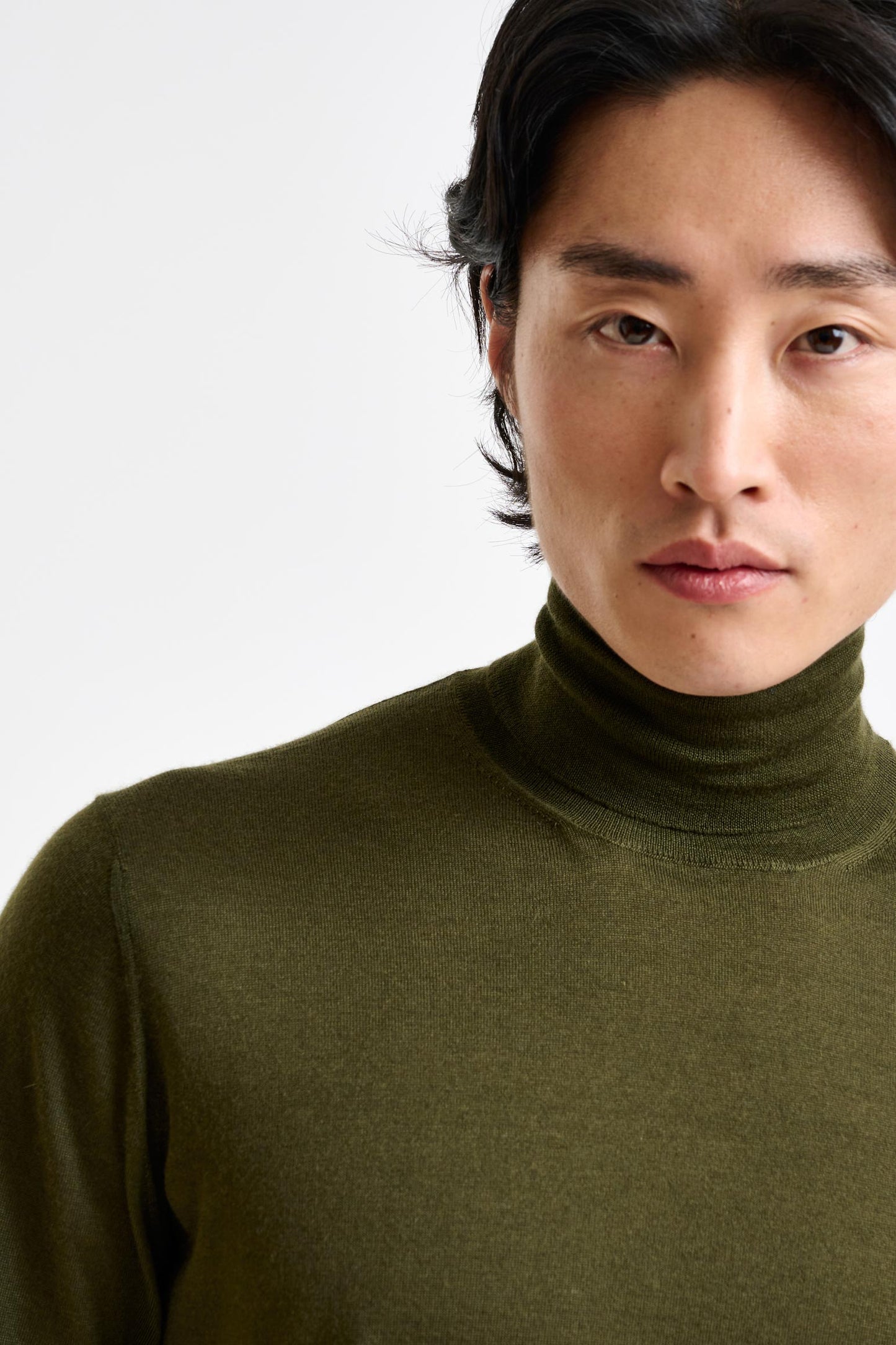 Olive Green Cashmere & Silk Blend Telford Turtleneck Sweater - View 2