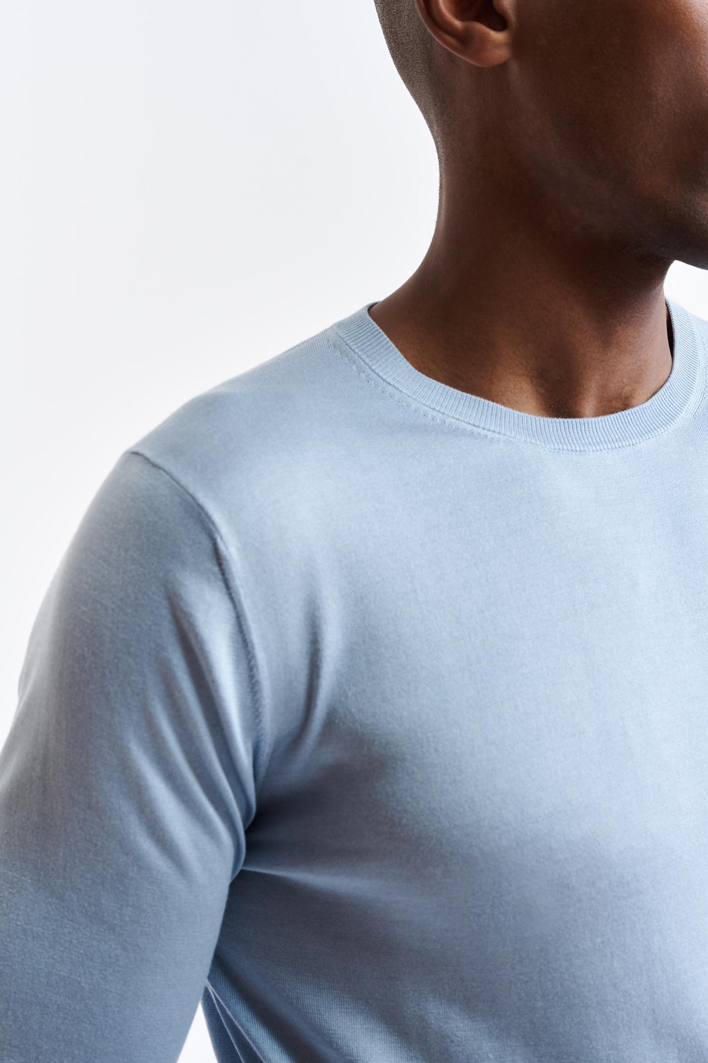 Jersey De Cuello Redondo De Seda Azul Claro