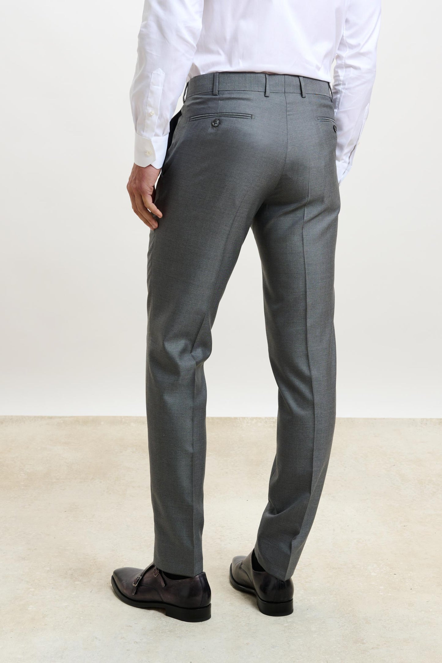 Kenton Suit Sleek Plain Light Grey
