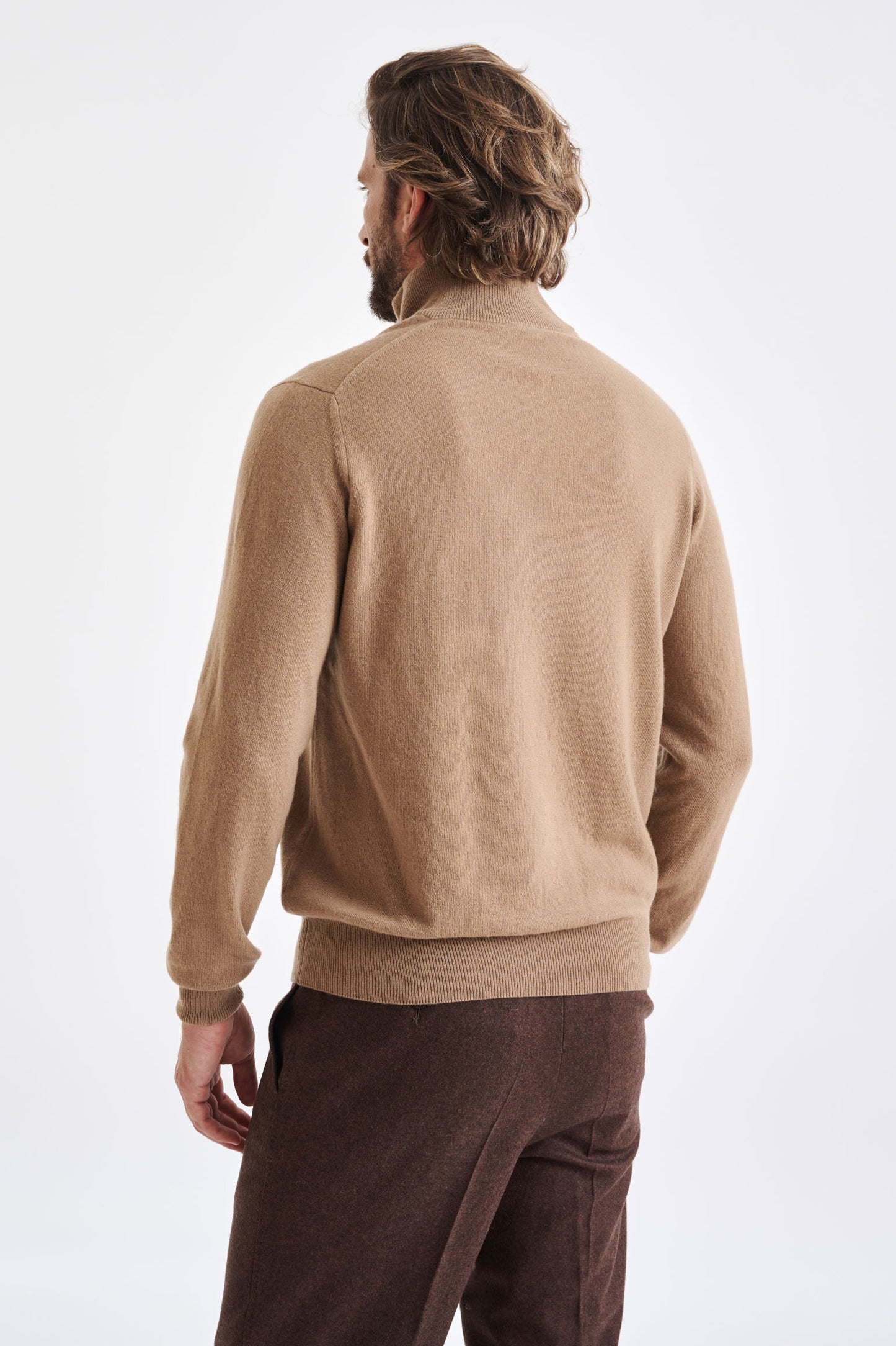 Pull zippé à col montant Plockton en laine et cachemire camel