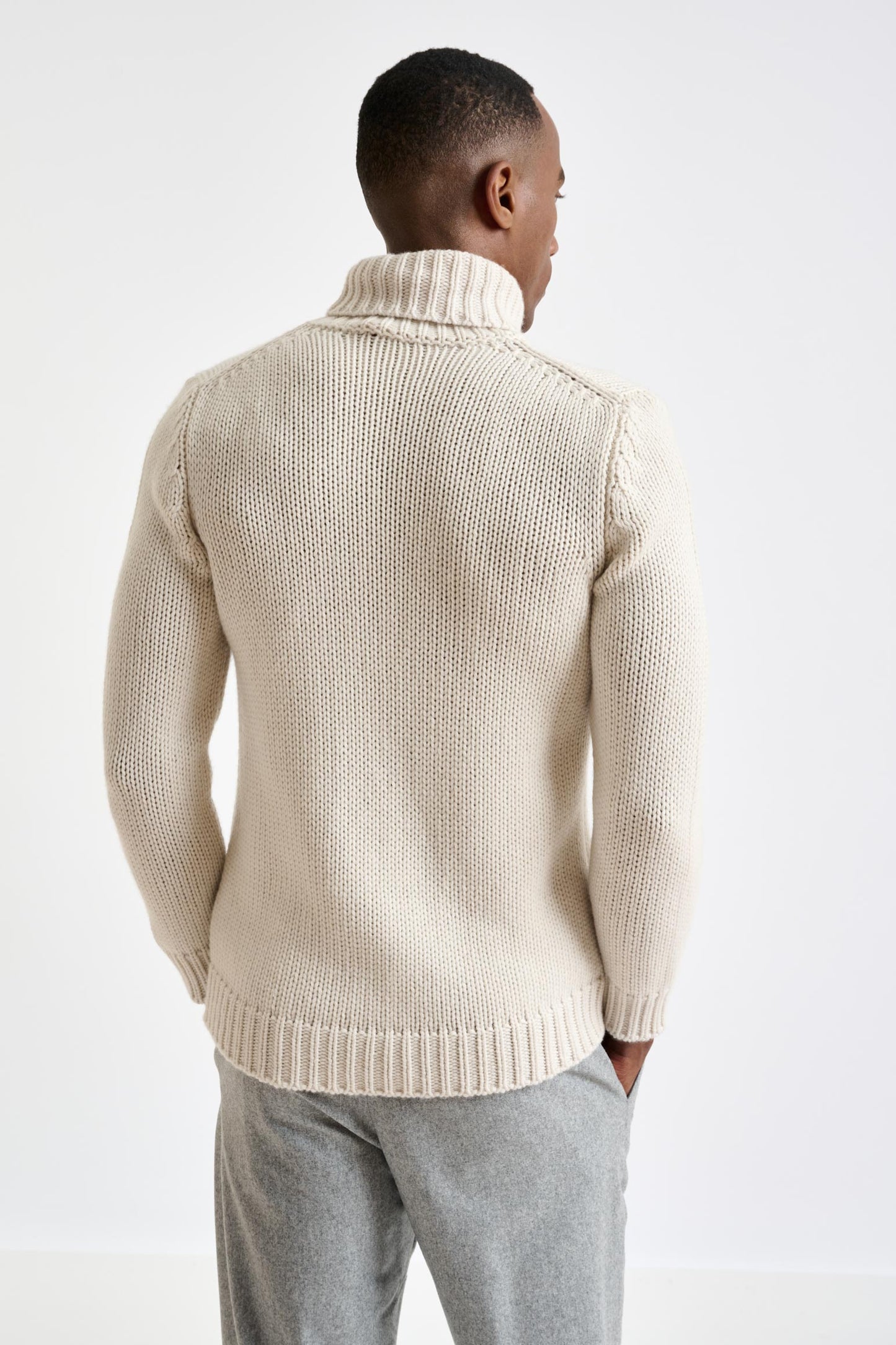 Pull à col roulé Banbury Chunky 100% Cachemire blanc cassé