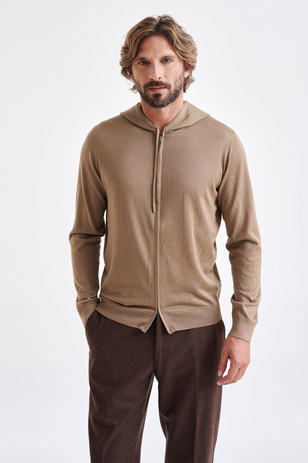 Kameelkleurige Kasjmier Merino Zijde Mix Goole Hoodie Met Ritssluiting