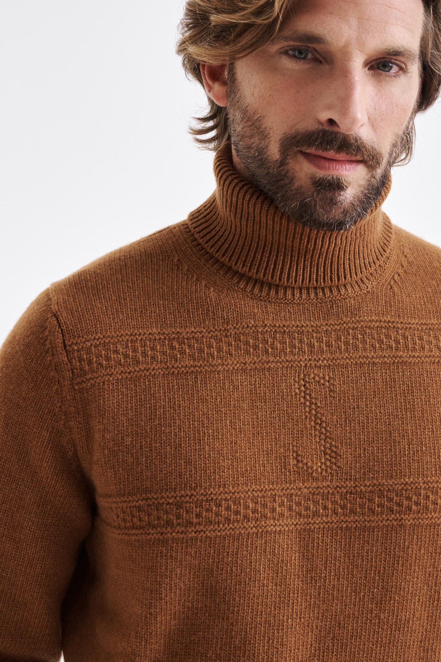 Wool & Cashmere Camel Glamis Knitwear - View 3