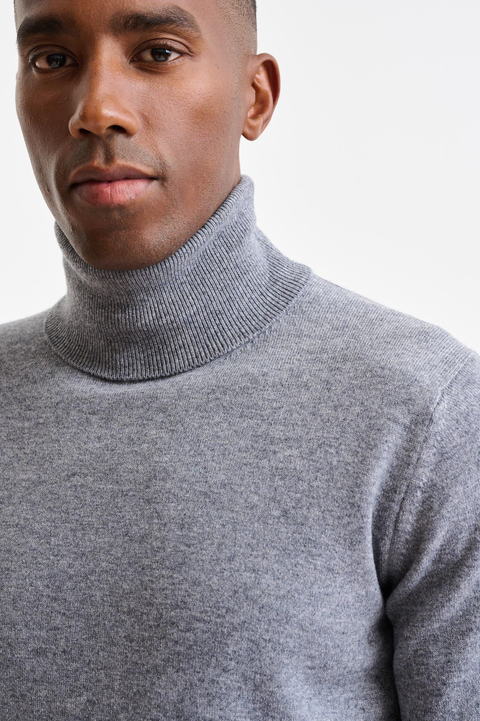 Mid-Grey Melange Cashmere Drumberg Rollneck Knitwear - Image 2