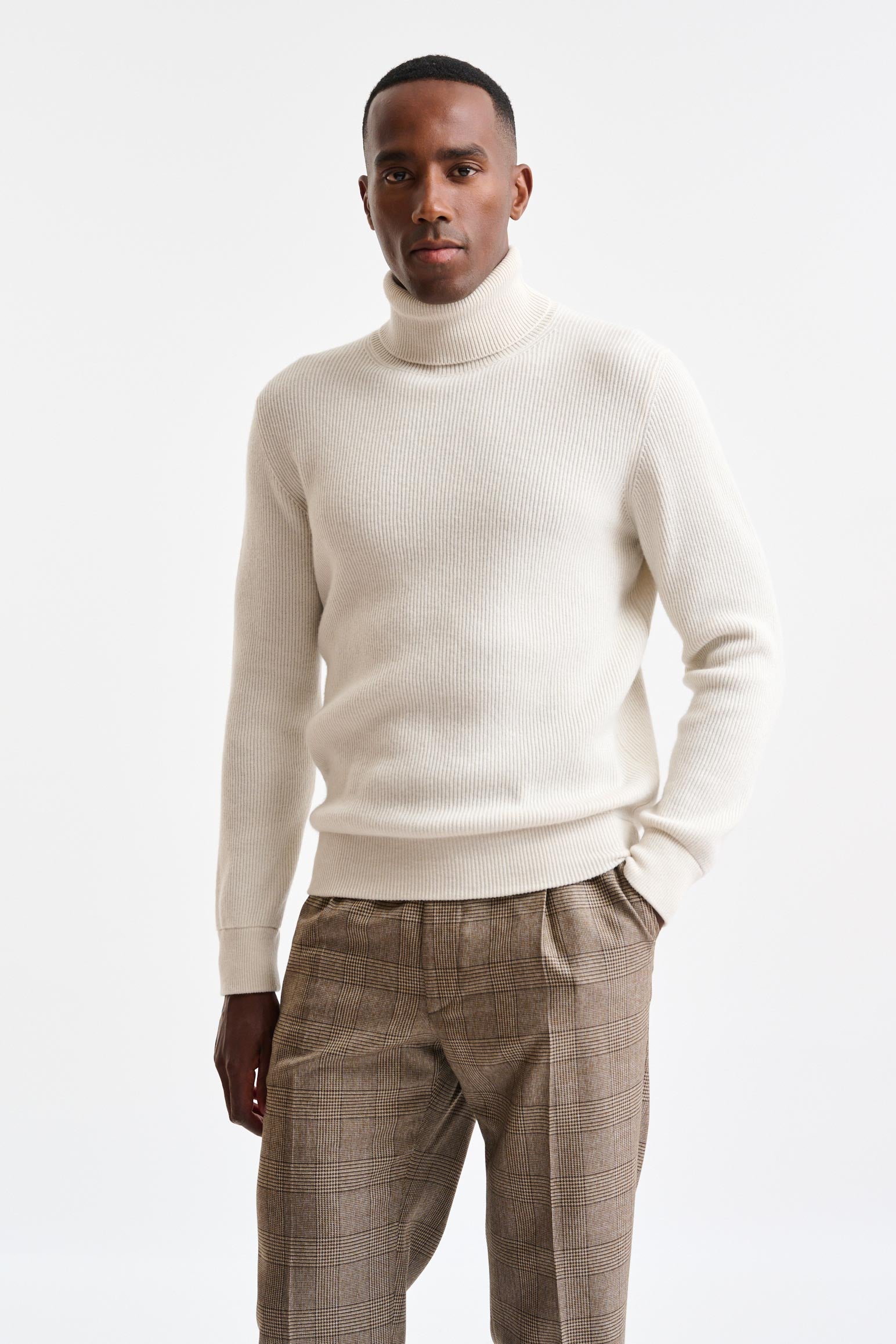 Off-White Cashmere Rochester Rollneck Knitwear - Image 1