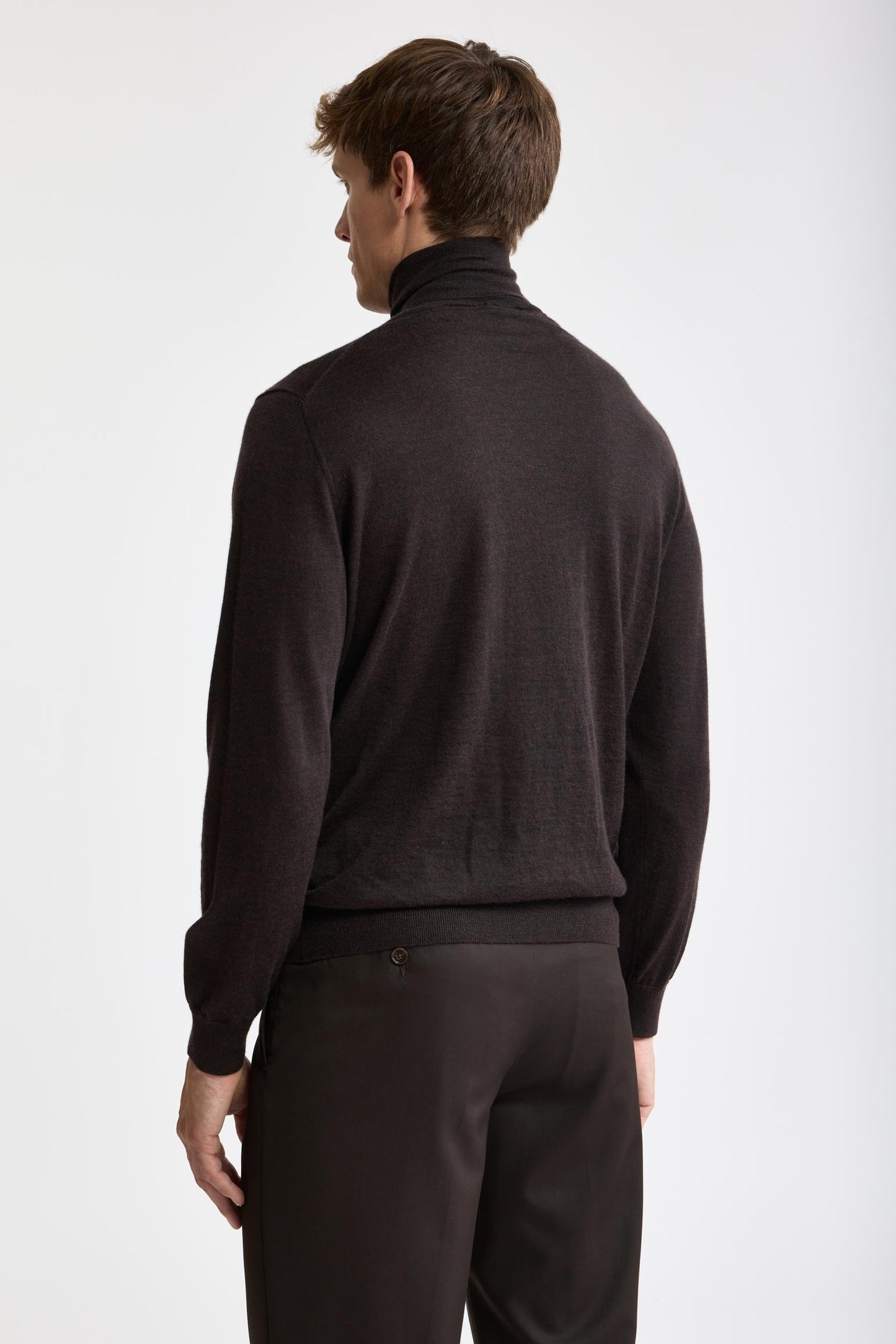 Pull à Col Rond Telford En Cachemire Et Soie Marron Foncé Chiné