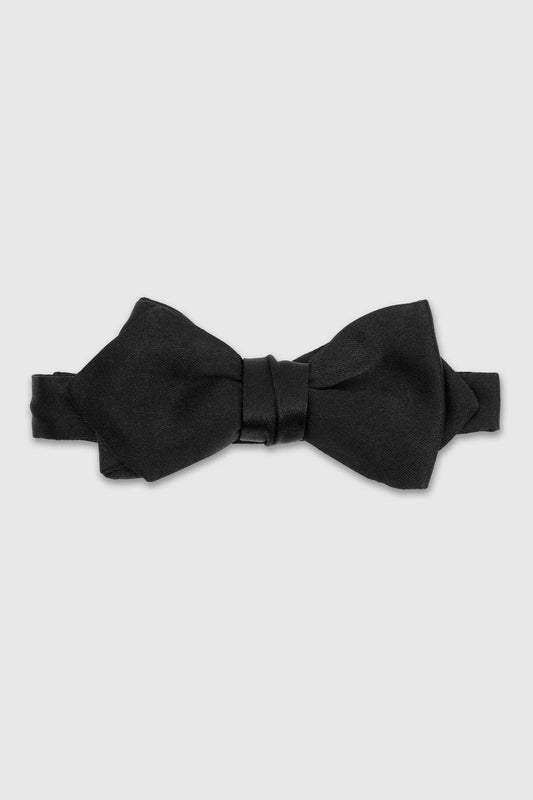 Diamond Point Silk Satin Bow Tie Black
