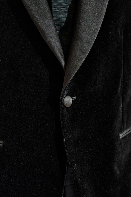 Tuxedo Velvets Black - View 3