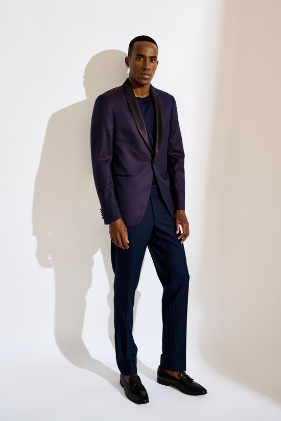 Soho Tuxedo Panorama The Red. Building - View 4