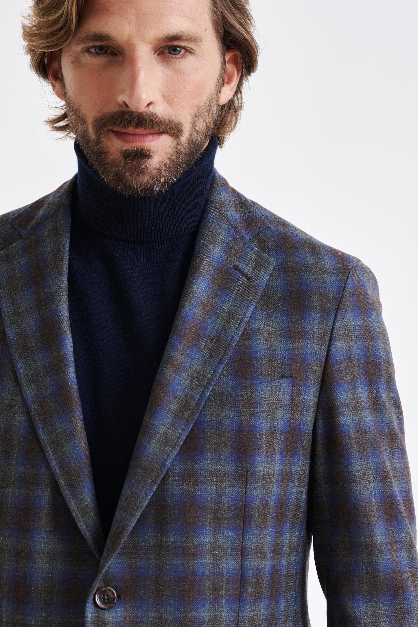 Medium Blue  Wool & Cashmere Kenton Jacket Escape - View 3