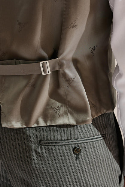 Tay Ceremonial Waistcoat Light Grey - View 6