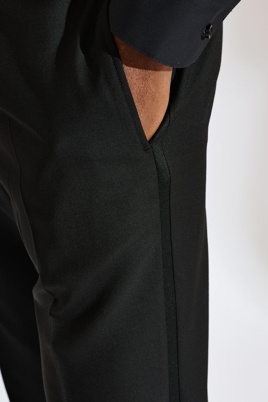 Soho Tuxedo New Deluxe Peak Collar Black - View 10