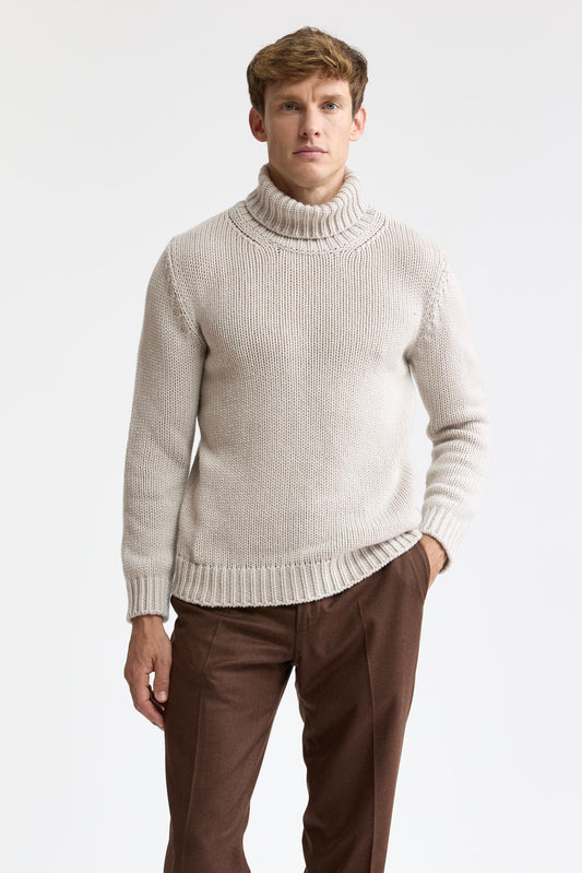 Pull à col roulé Banbury 100 % cachemire, couleur grège