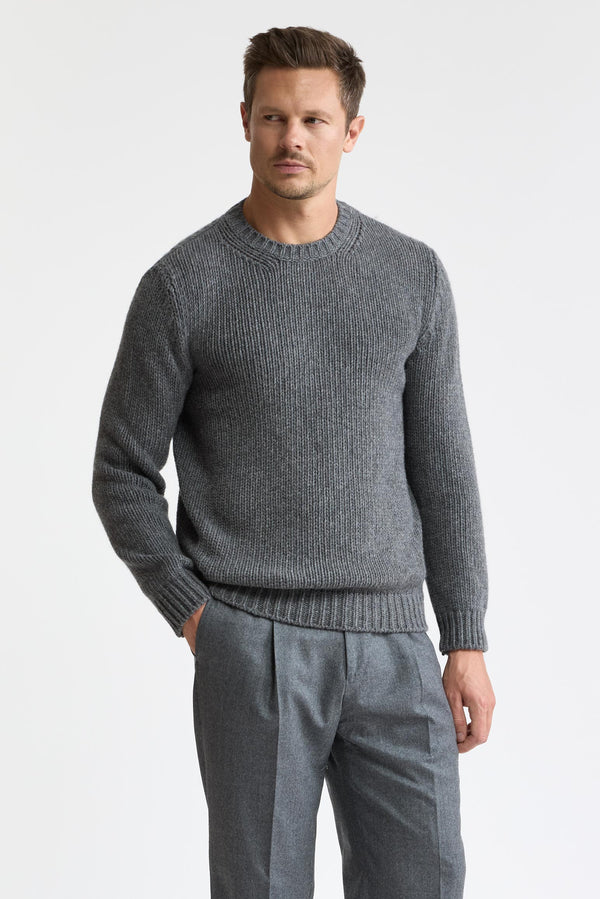 Grau melierter Pullover aus Wolle und Kaschmir mit Rundhalsausschnitt „Totnes“